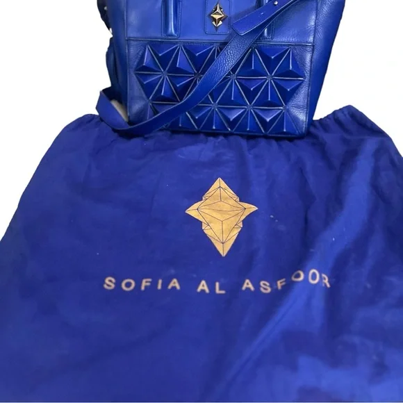 Sofia Al Asfoor Classic Signature BlueShield Bag Size 300 NWOT